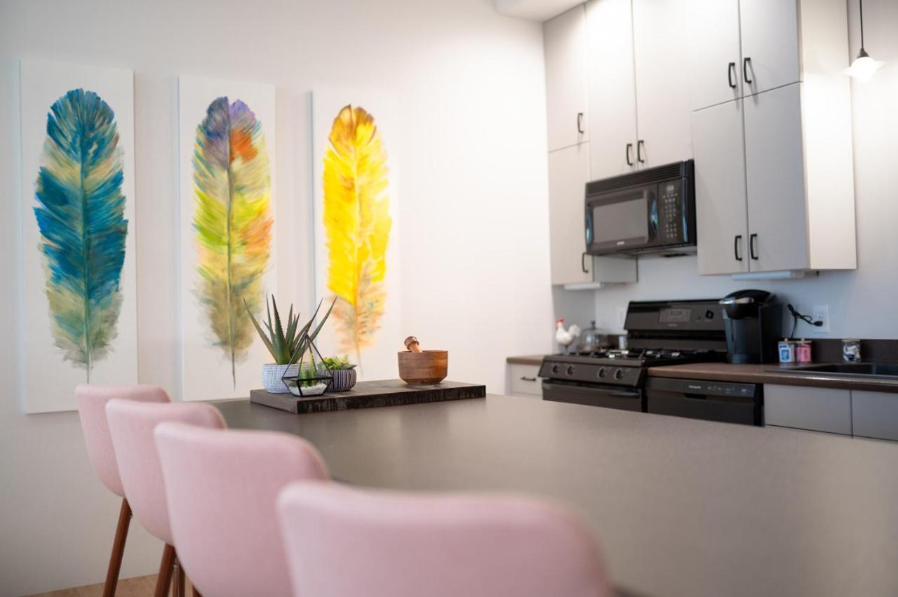 115 N Main Huge 2 Bedroom Unit On Main Street Saint Charles Kültér fotó